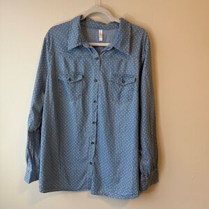 Woman’s Xhilaration Blue Polka Dot Button-Up Shirt | Plus Size 1